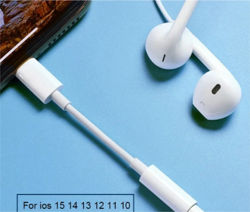 Jack Aux Dongle Cable (IPhone14 and below)